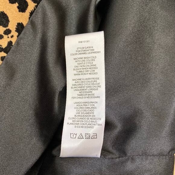 Good American Fit & Flatter Leopard Print Velveteen Blazer in Caramel Leopard, S - Picture 13 of 15